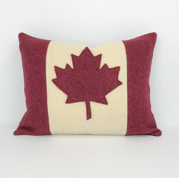 Canada Pillow
